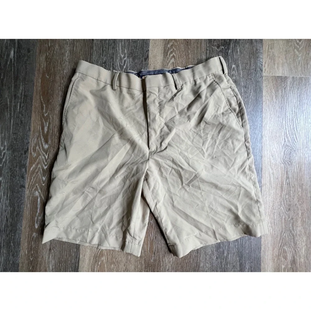 RH Since 1953 Golf Shorts Mens 36 Tan Khaki Performance Flat Front Casual 3078